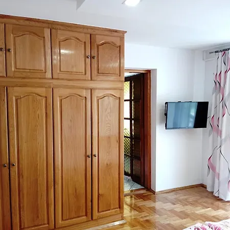 Apartament Cztery Pory Roku Czchow